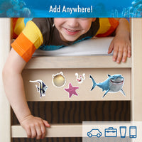 Finding Nemo - Bruce & Friends