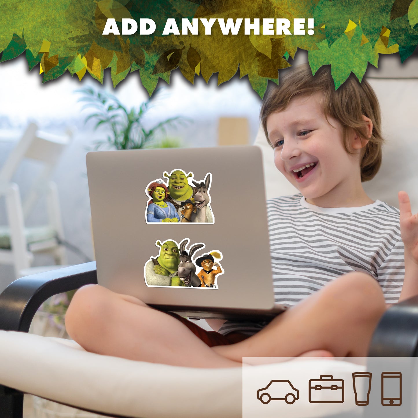 Shrek - Peeking