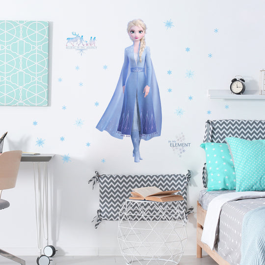  Wall Palz Disney Frozen 2 Wall Decals - Elsa Frozen Wall Decal  with 3D Augmented Reality Interaction - Frozen Bedroom Decor for Girls :  Tools & Home Improvement